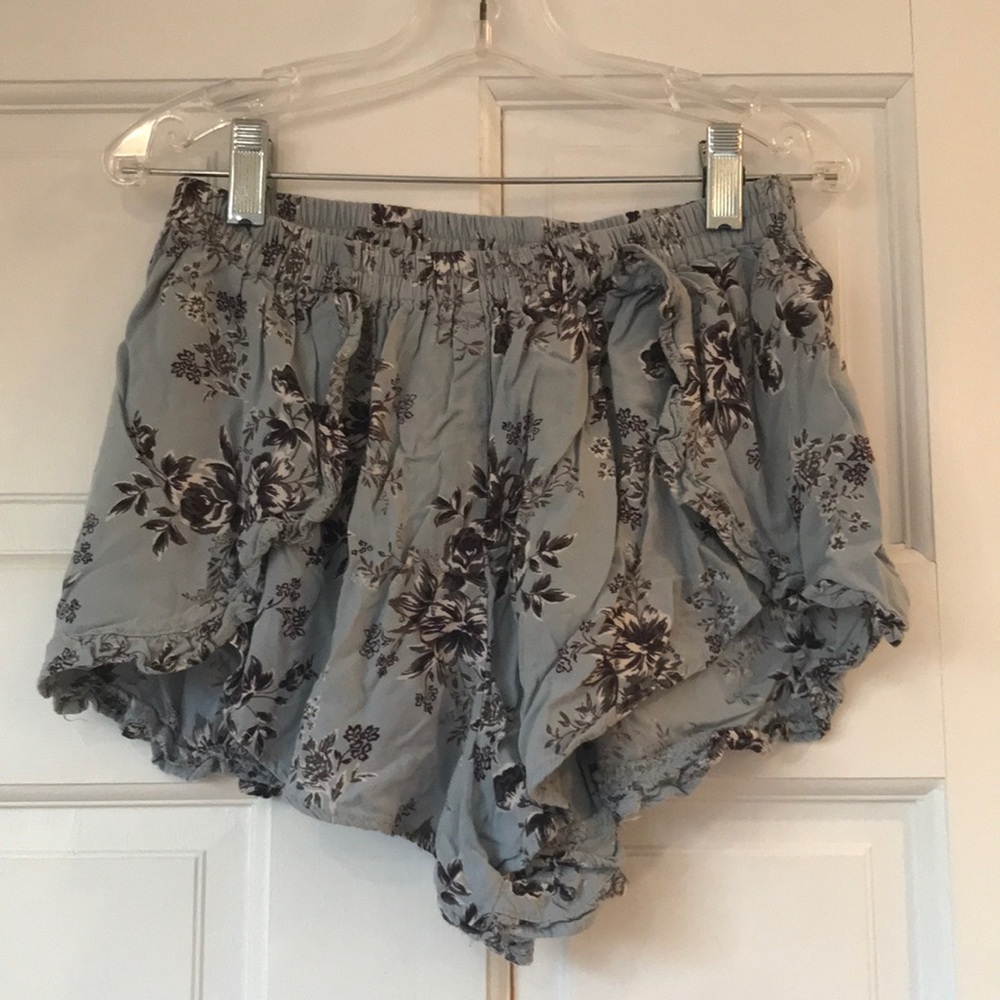 Super soft, flowy shorts!
